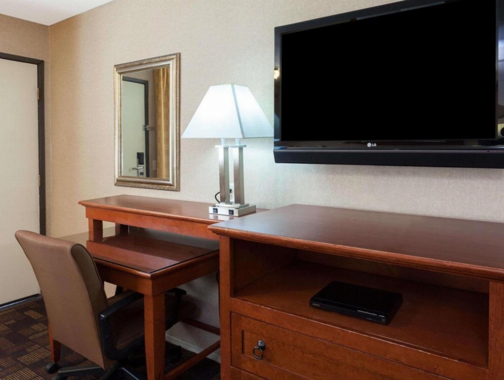 Days Inn by Wyndham Alhambra CA Image 12
